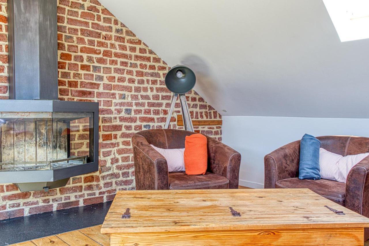 Le Verlaine - Appt Charmant Cosy Idealement Situe Calais Exteriör bild