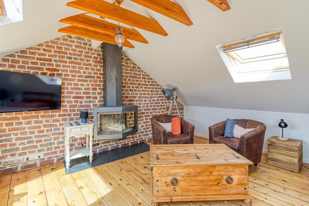 Le Verlaine - Appt Charmant Cosy Idealement Situe Calais Exteriör bild