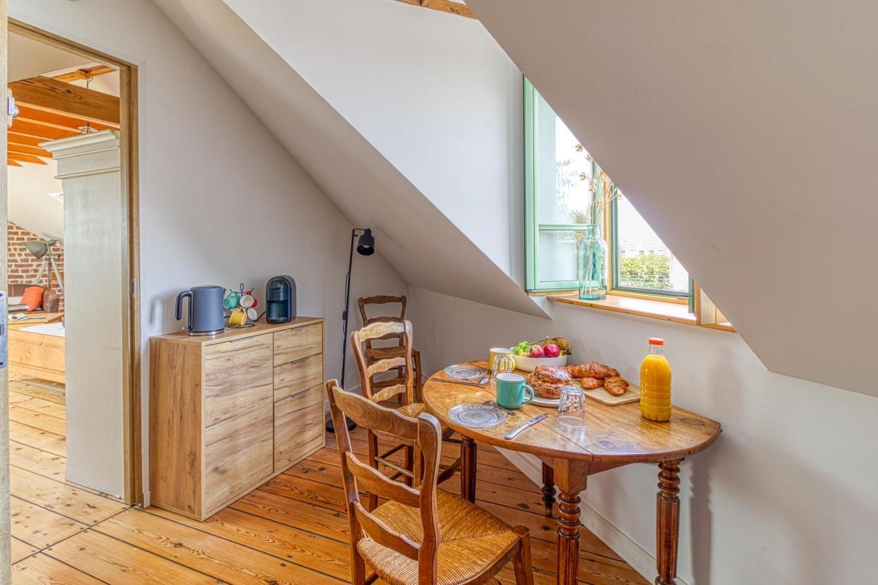 Le Verlaine - Appt Charmant Cosy Idealement Situe Calais Exteriör bild